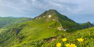 PUY MARY 2.jpg